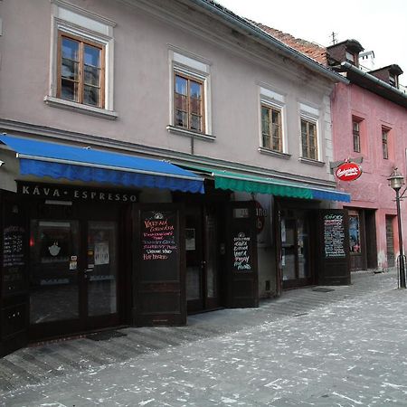 Apartments And Suites Kremnica Esterno foto