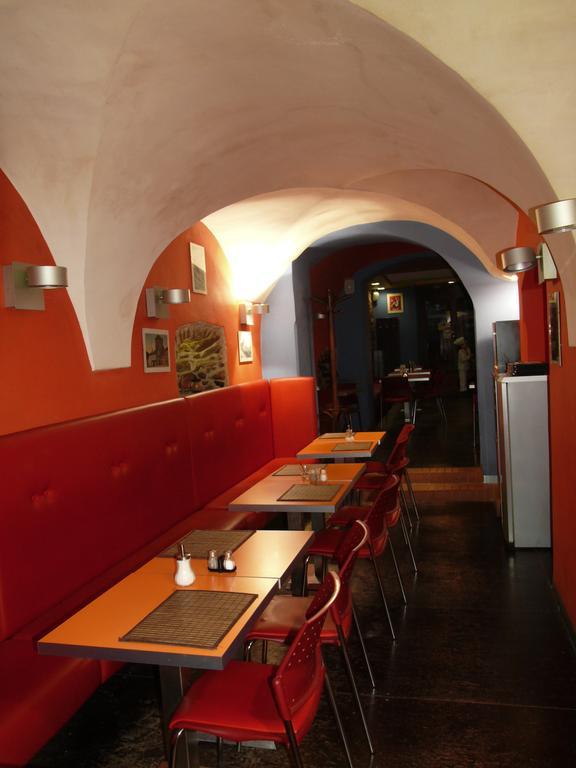 Apartments And Suites Kremnica Esterno foto