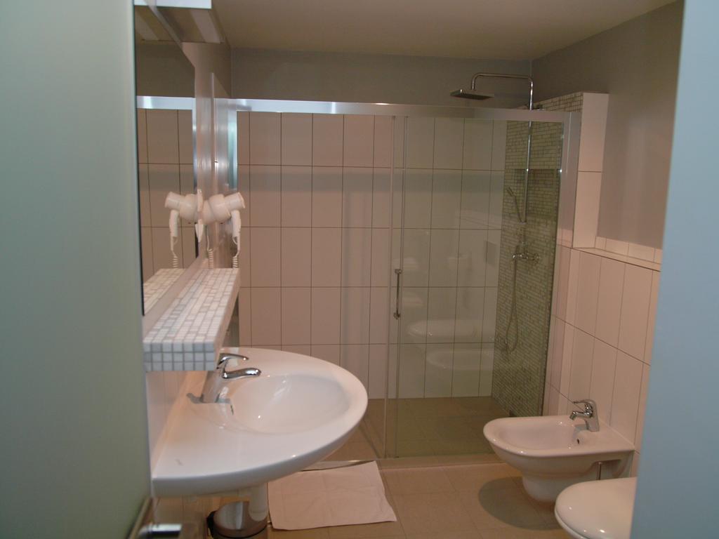 Apartments And Suites Kremnica Esterno foto